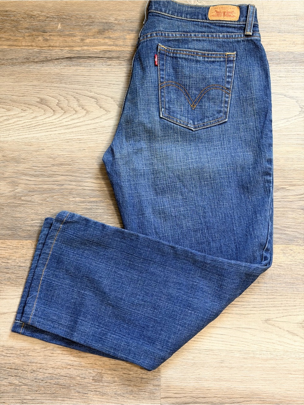 Levi's Women's Dark Blue Straight-Leg Jeans 505